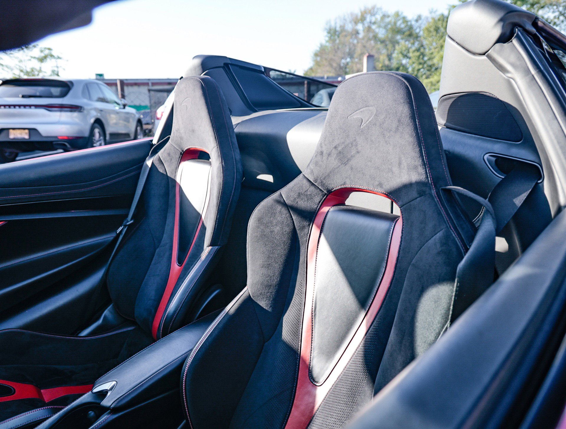 Used 2020 McLaren 720S Performance photo 57