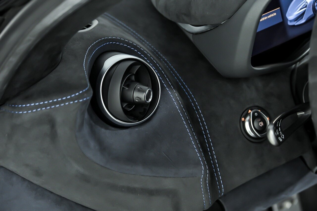 Used 2019 McLaren 600LT photo 24