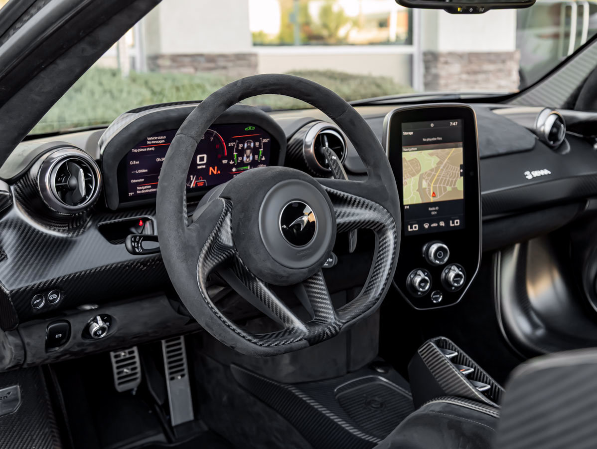 Used 2019 McLaren Senna photo 22