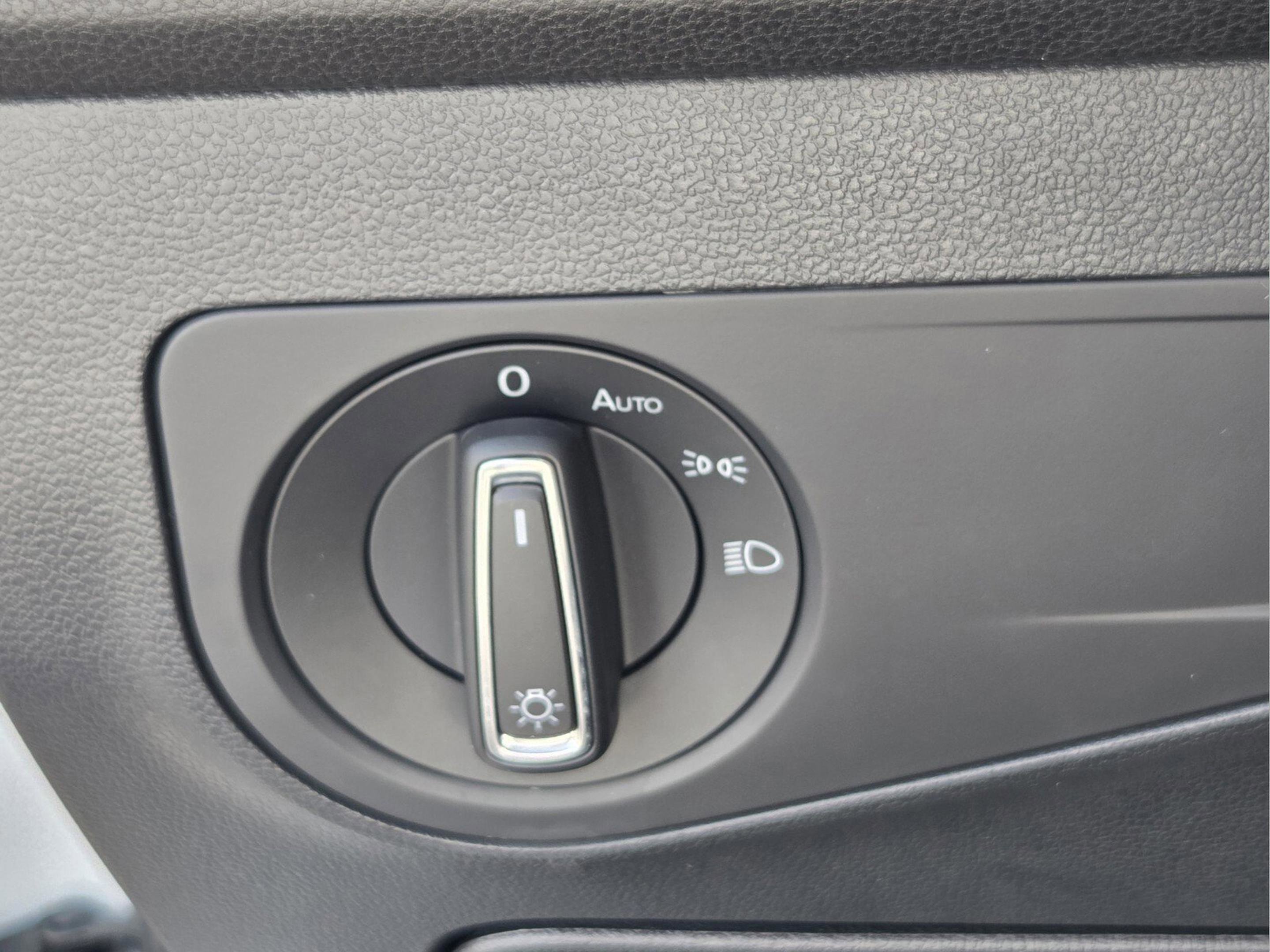 2024 Volkswagen Tiguan SE R-Line