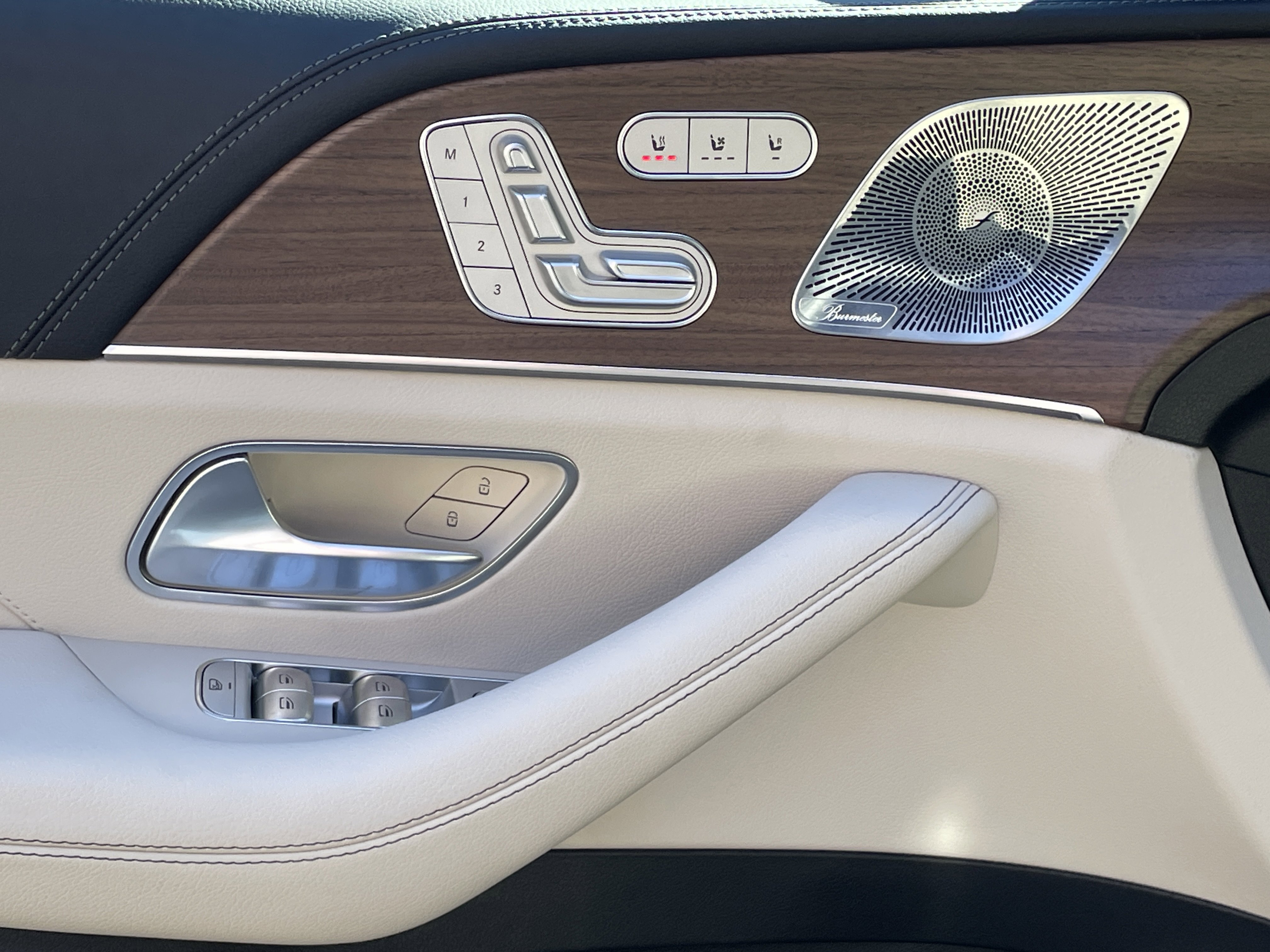 2026 Mercedes-Benz GLS 580 4MATIC