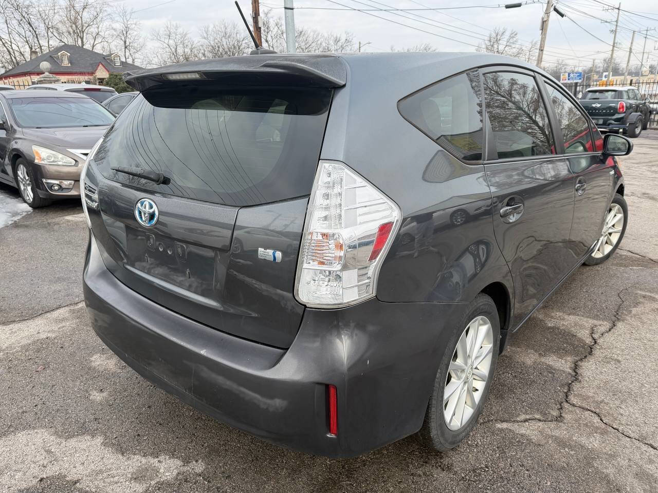 2013 Toyota Prius V Five