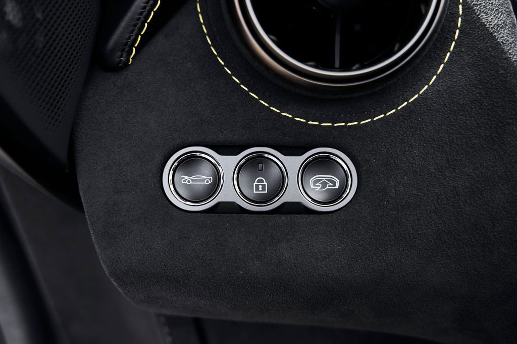 Used 2021 McLaren 720S Luxury photo 46