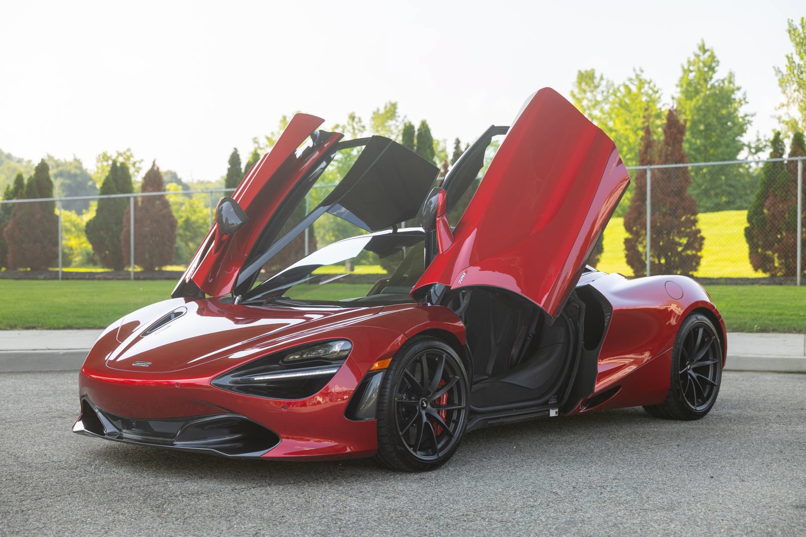 Used 2021 McLaren 720S Performance photo 36