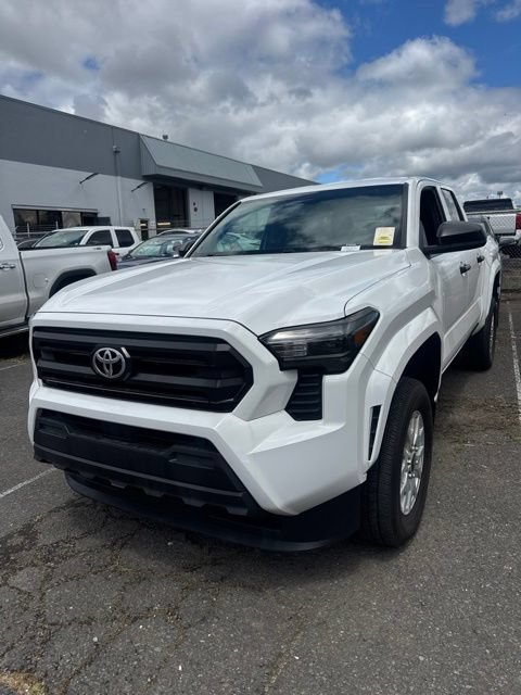 2024 Toyota Tacoma 2WD SR Double Cab 5' Bed AT (Natl) for sale in Hillsboro, OR