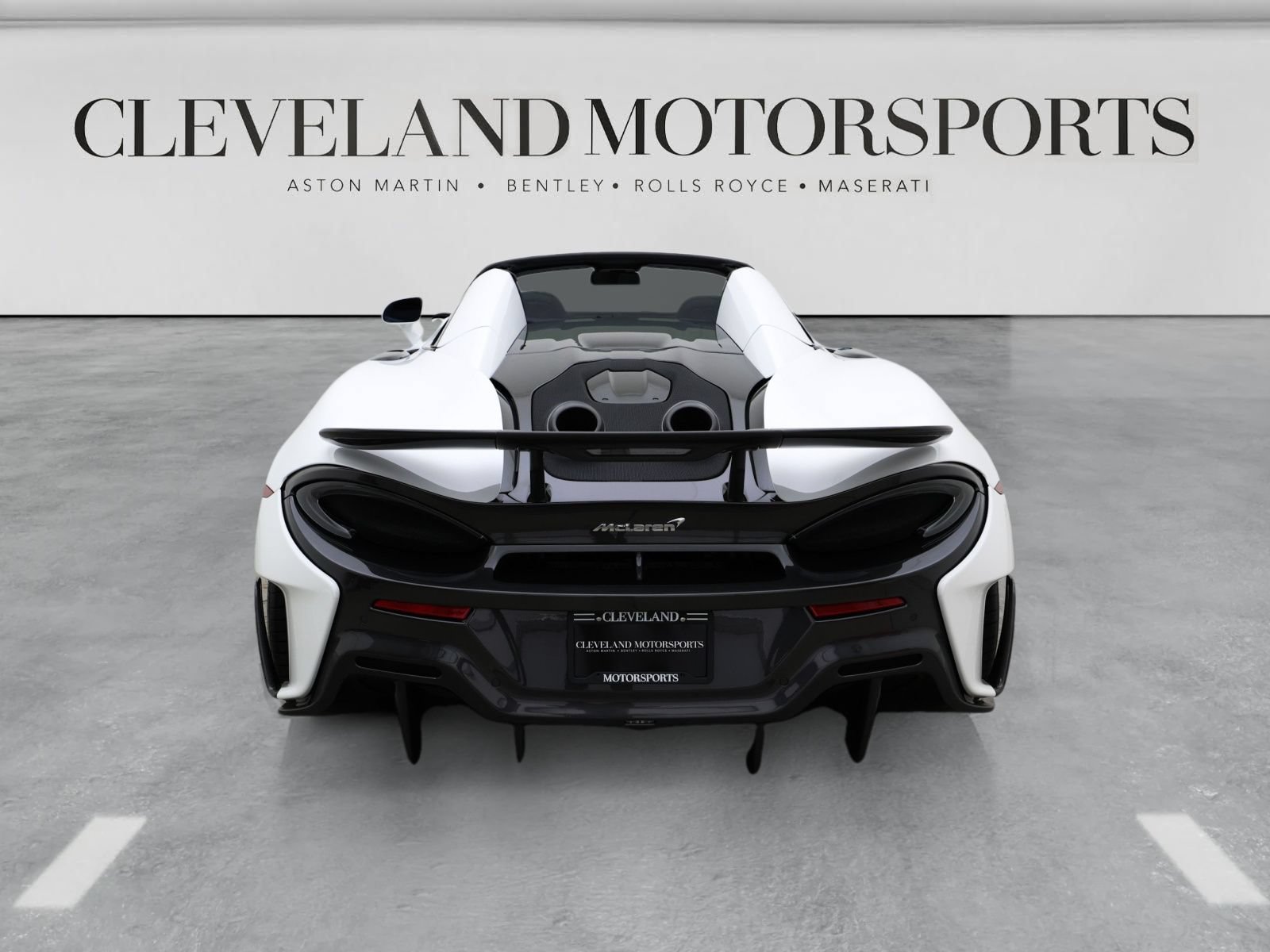 Used 2020 McLaren 600LT Spider photo 12