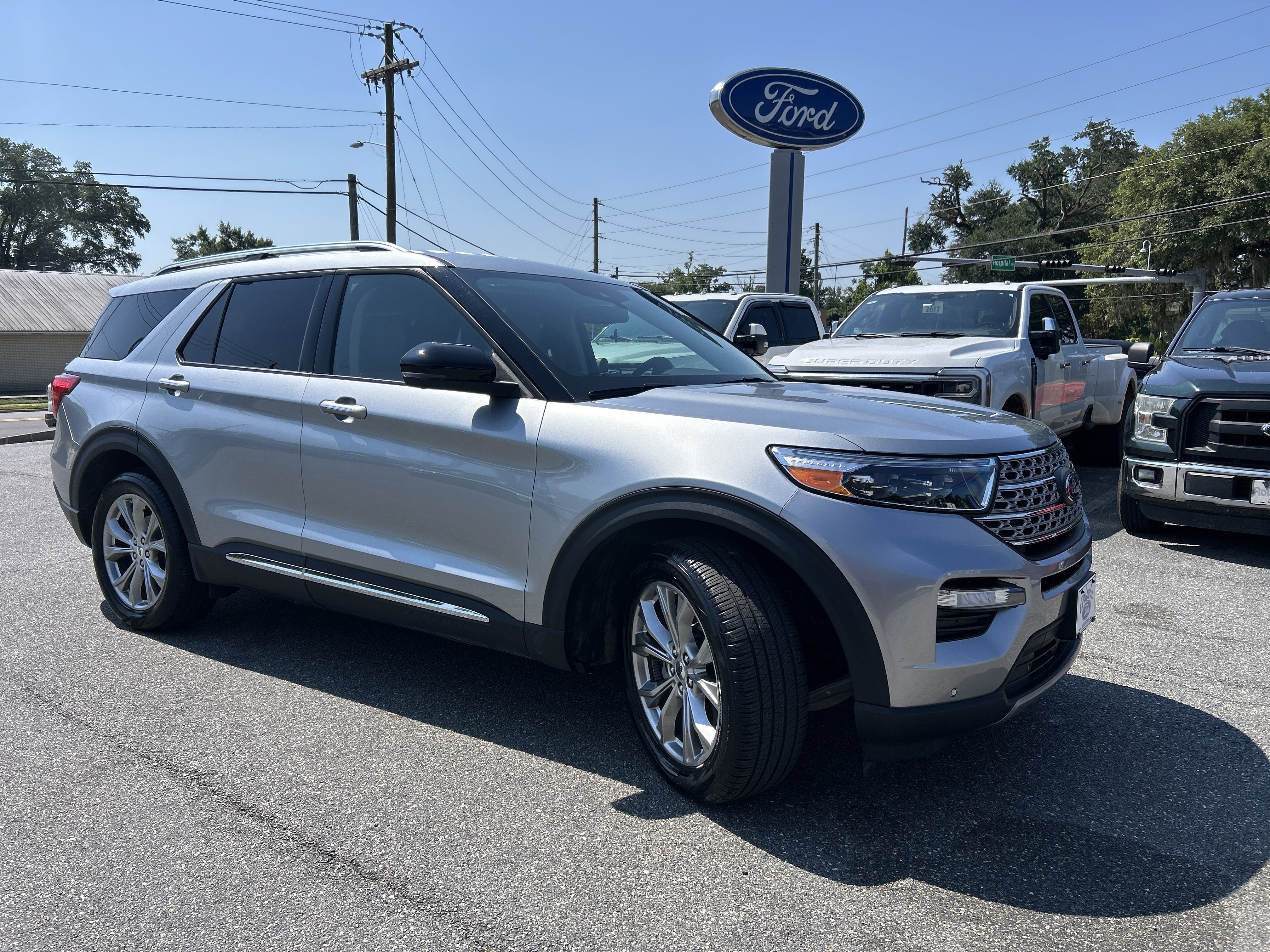 Certified 2023 Ford Explorer Limited w/ Equipment Group 301A