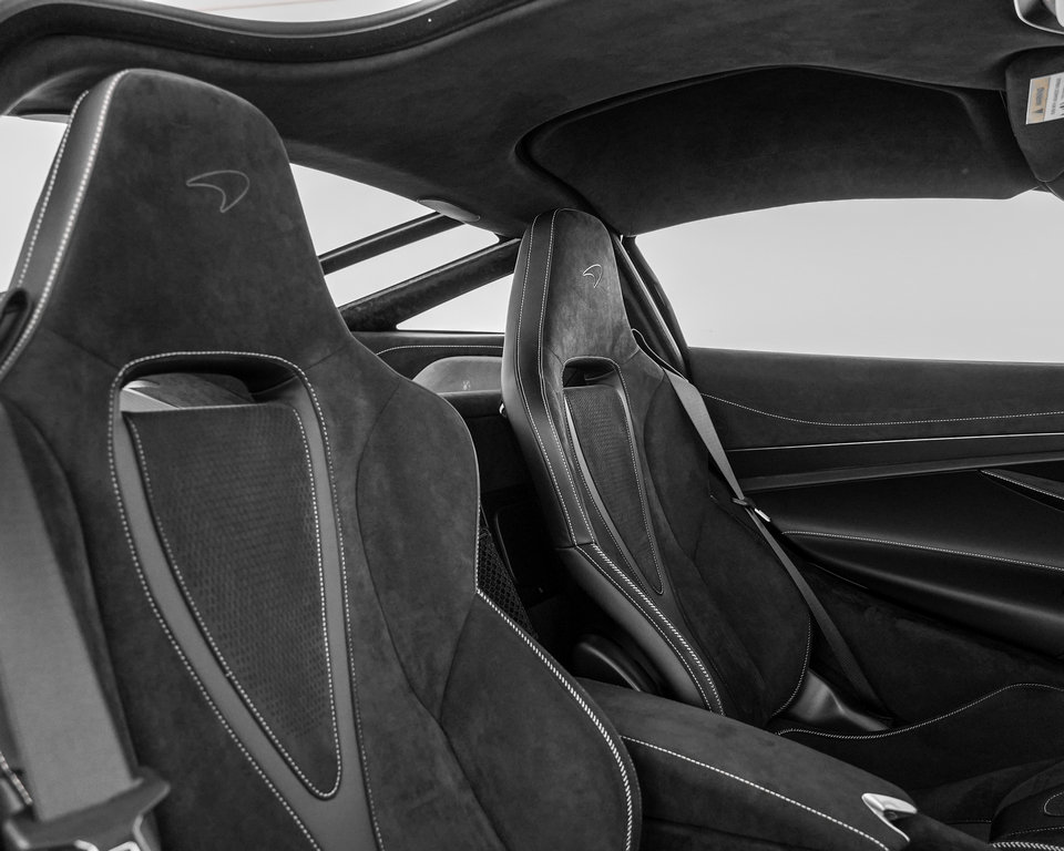New 2027 McLaren 750S photo 7