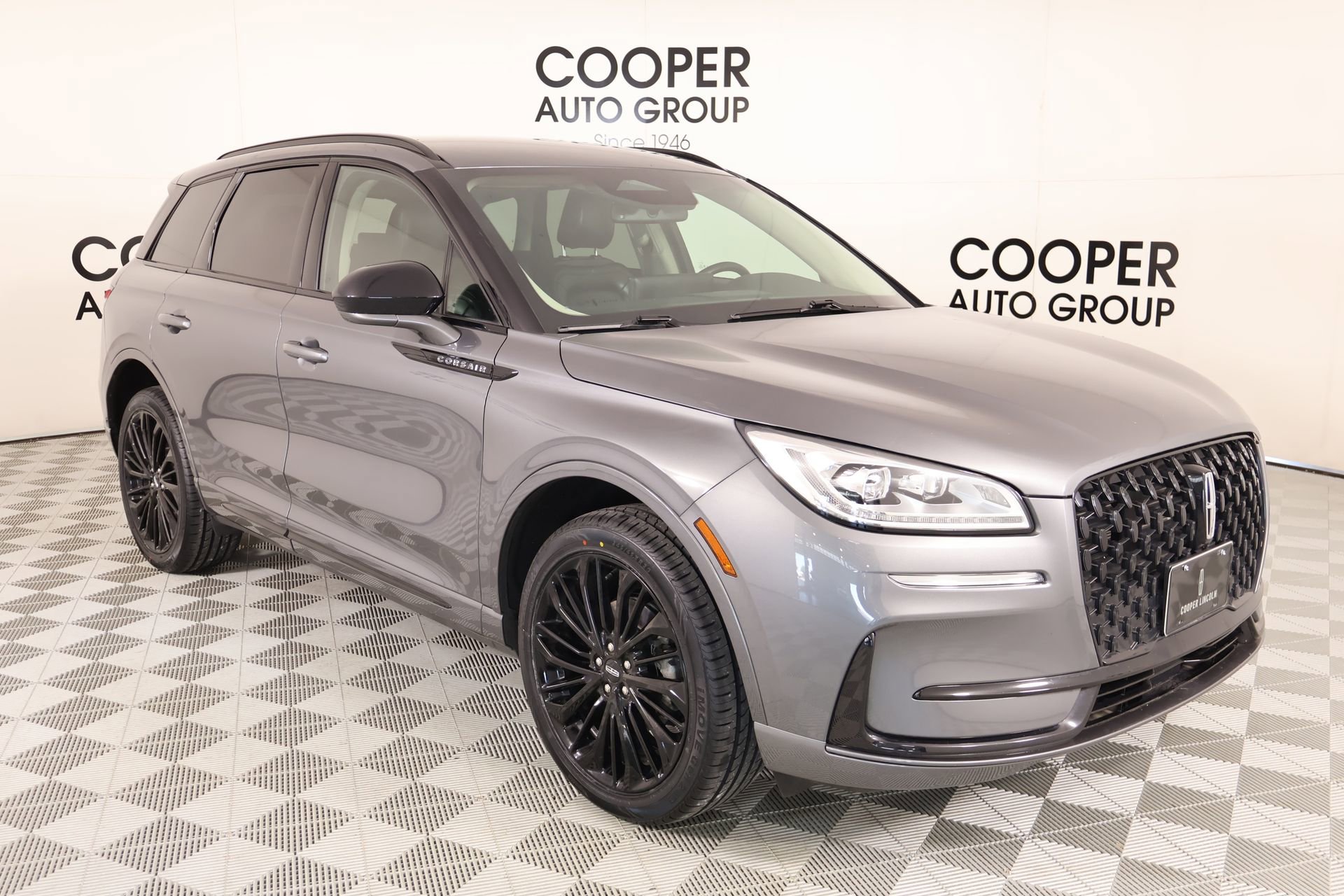 Used 2023 Lincoln Corsair Reserve w/ Jet Appearance Package
