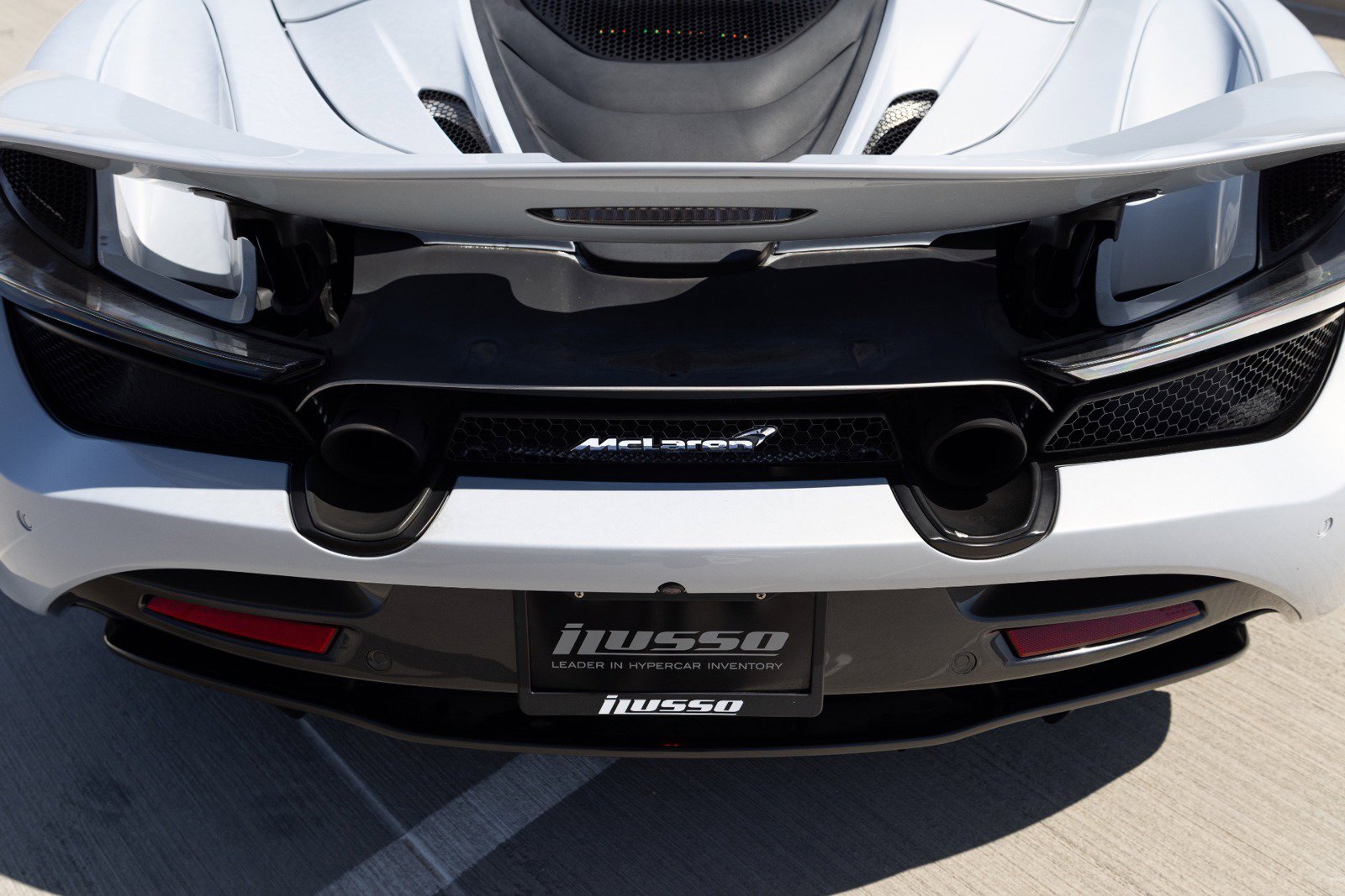 Used 2020 McLaren 720S Spider photo 36