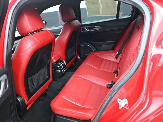 2023 Alfa Romeo Giulia Veloce