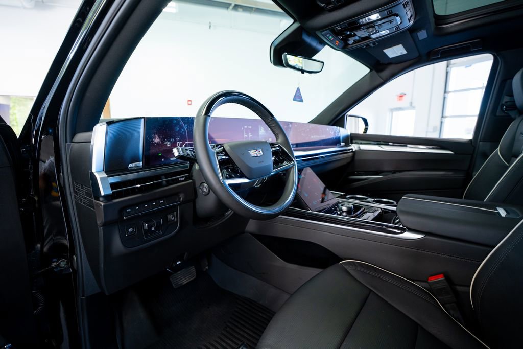 2025 Cadillac Escalade Sport