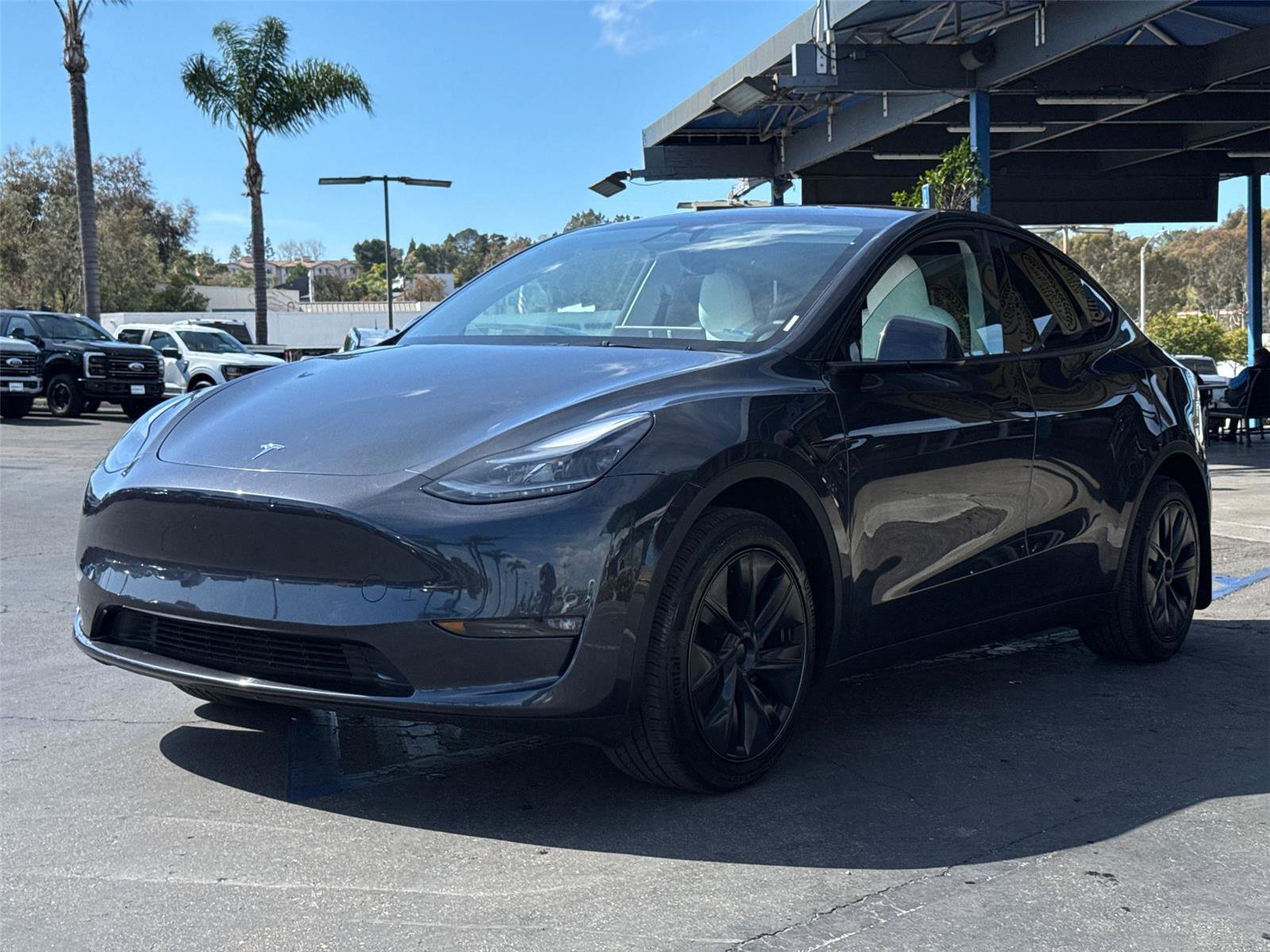 2025 Tesla Model Y Long Range