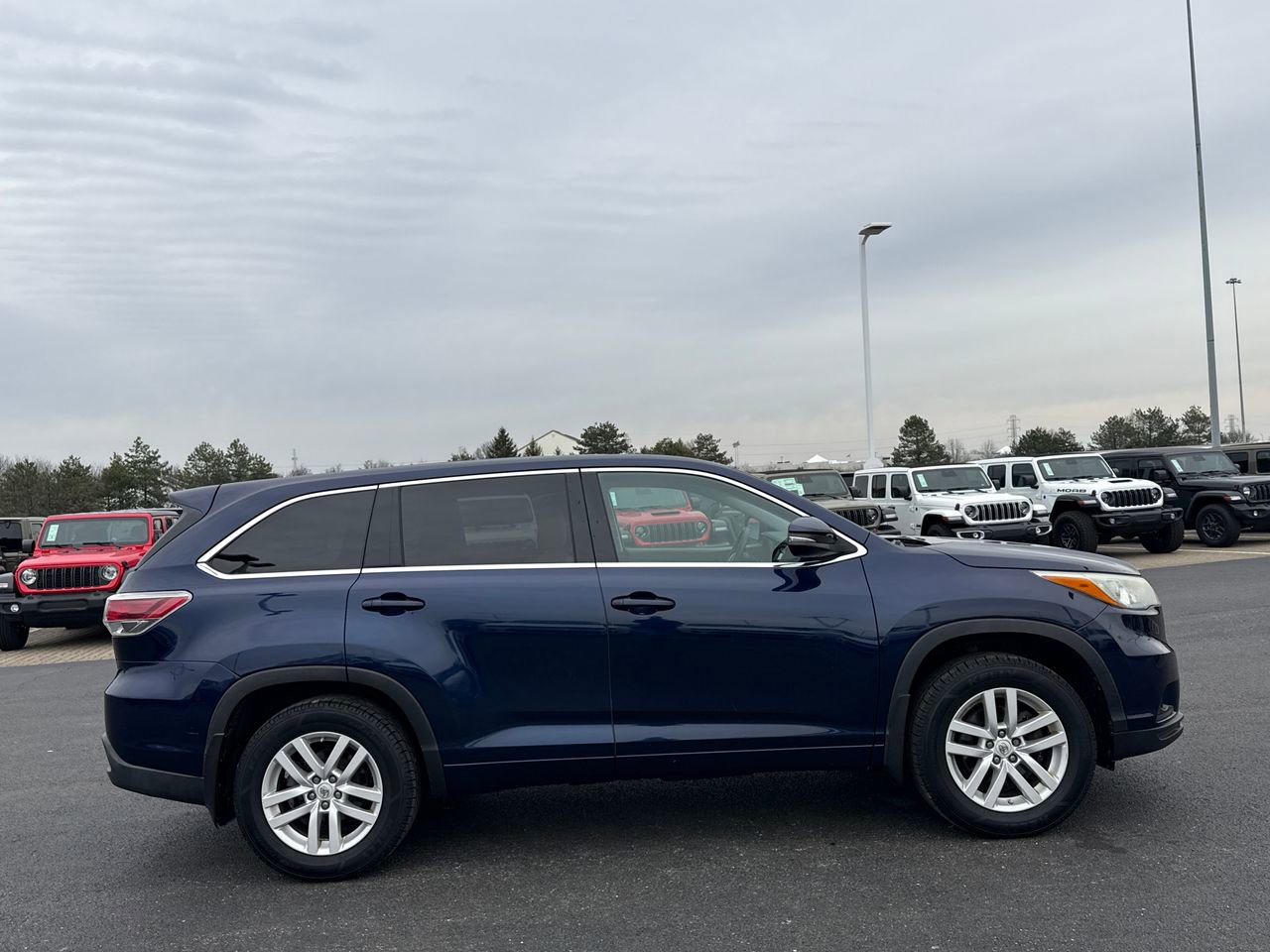 2015 Toyota Highlander LE