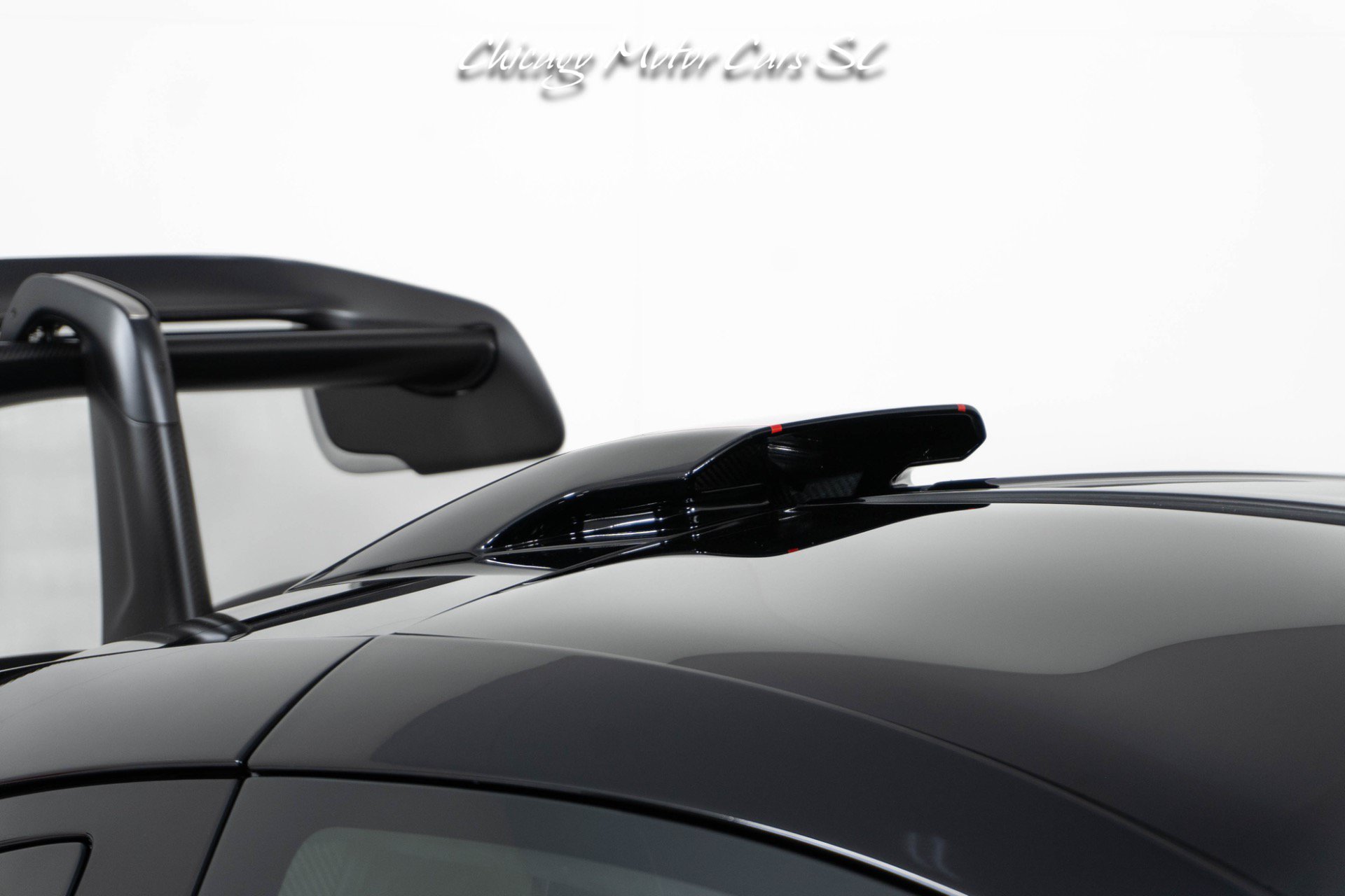 Used 2019 McLaren Senna photo 15