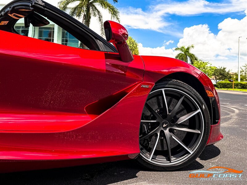 Used 2022 McLaren 720S Spider photo 57