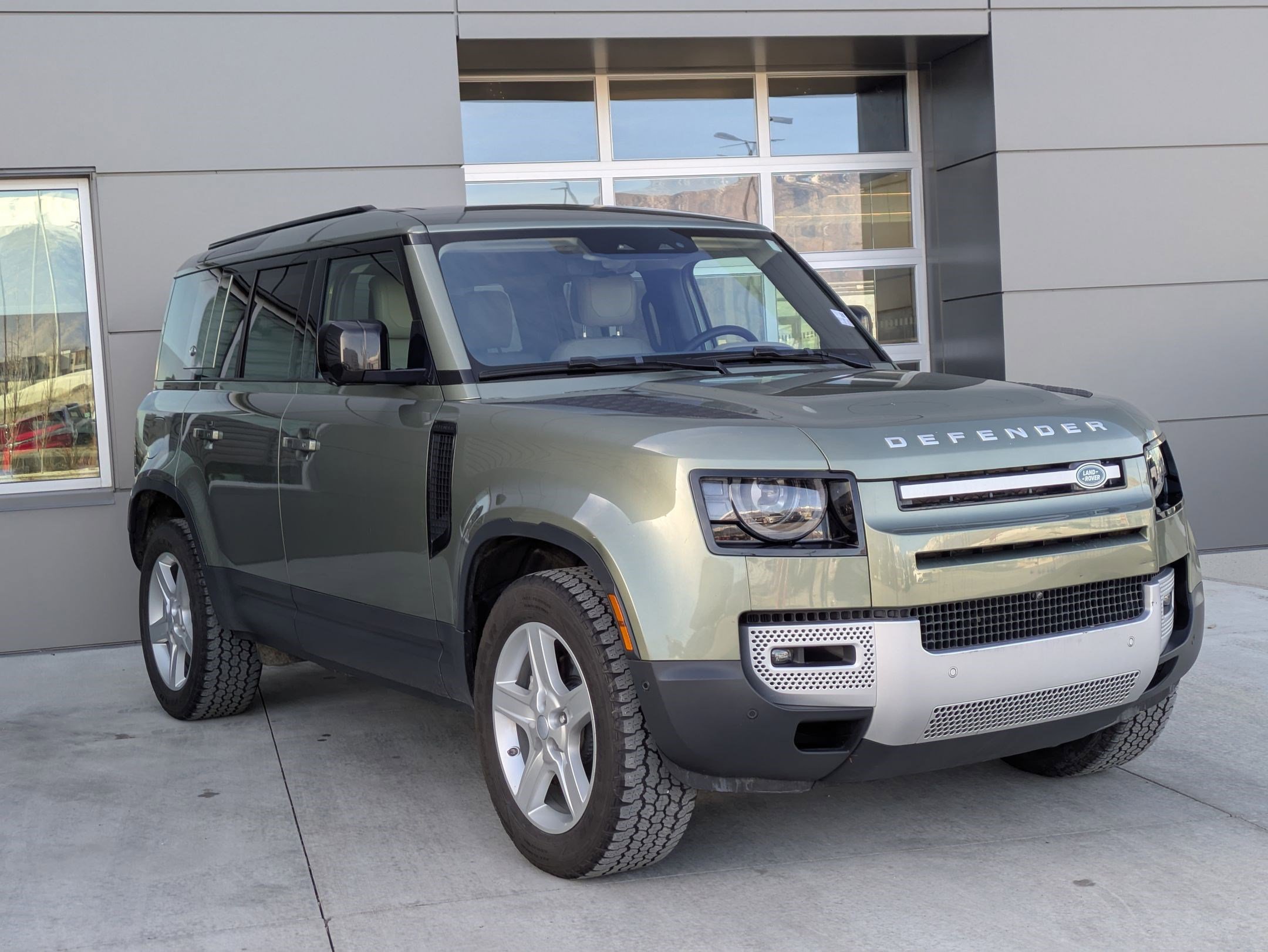 2020 Land Rover Defender 110 HSE