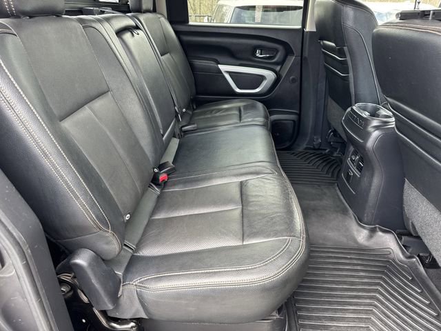 2017 Nissan Titan SL