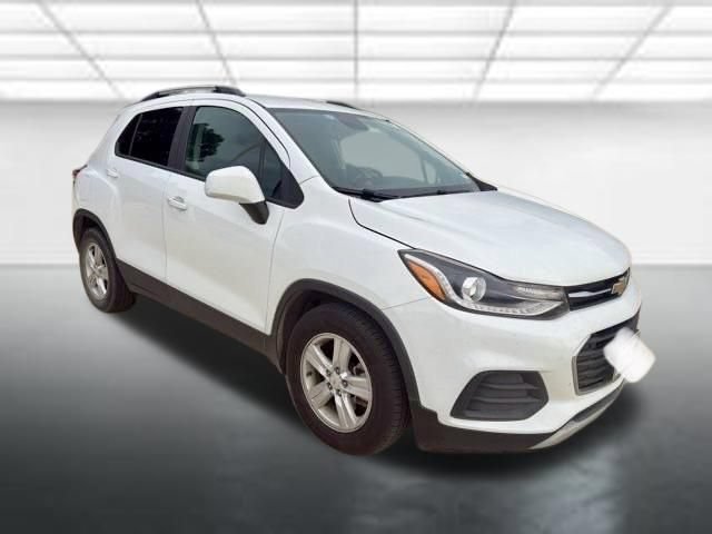 Used 2021 Chevrolet Trax LT w/ Driver Confidence Package