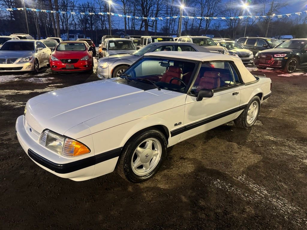 Used 1990 Ford Mustang LX