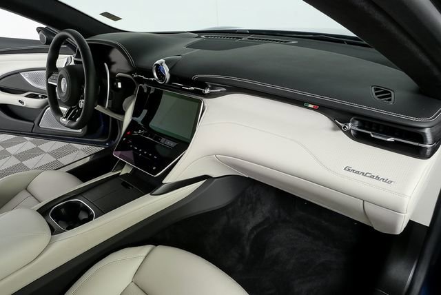 2026 Maserati GranCabrio Modena