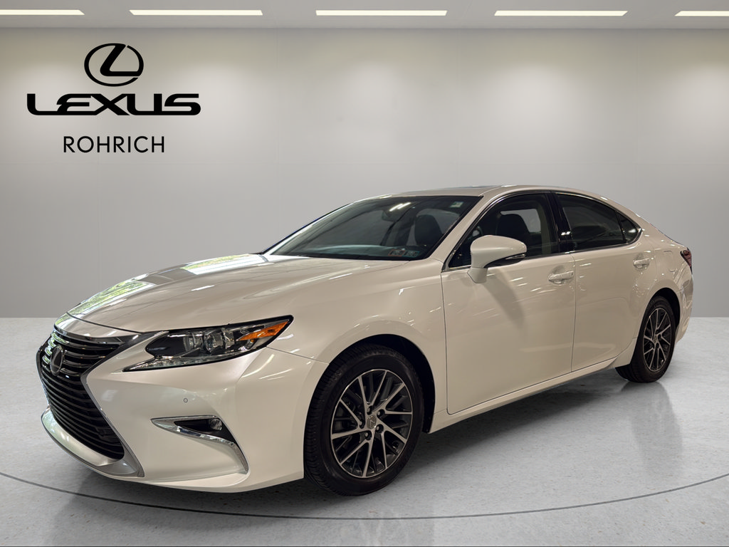 Used 2016 Lexus ES 350 w/ Navigation System Package