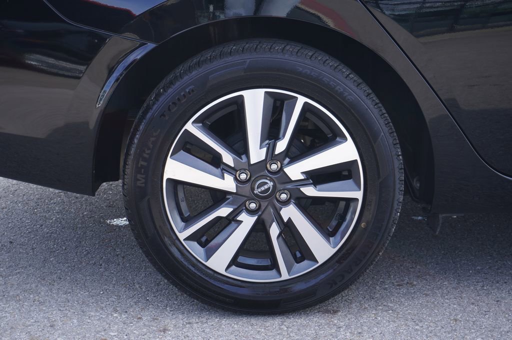 2024 Nissan Versa SV