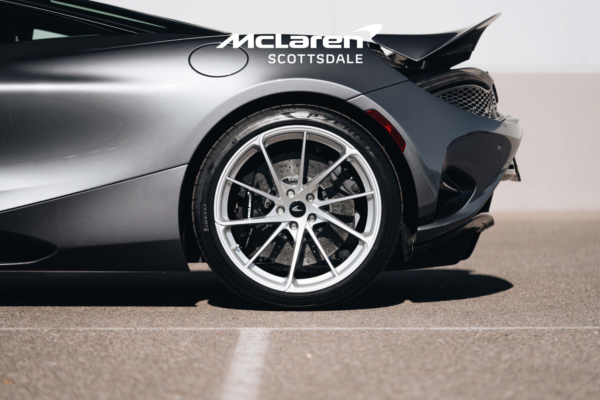Used 2024 McLaren 750S photo 18