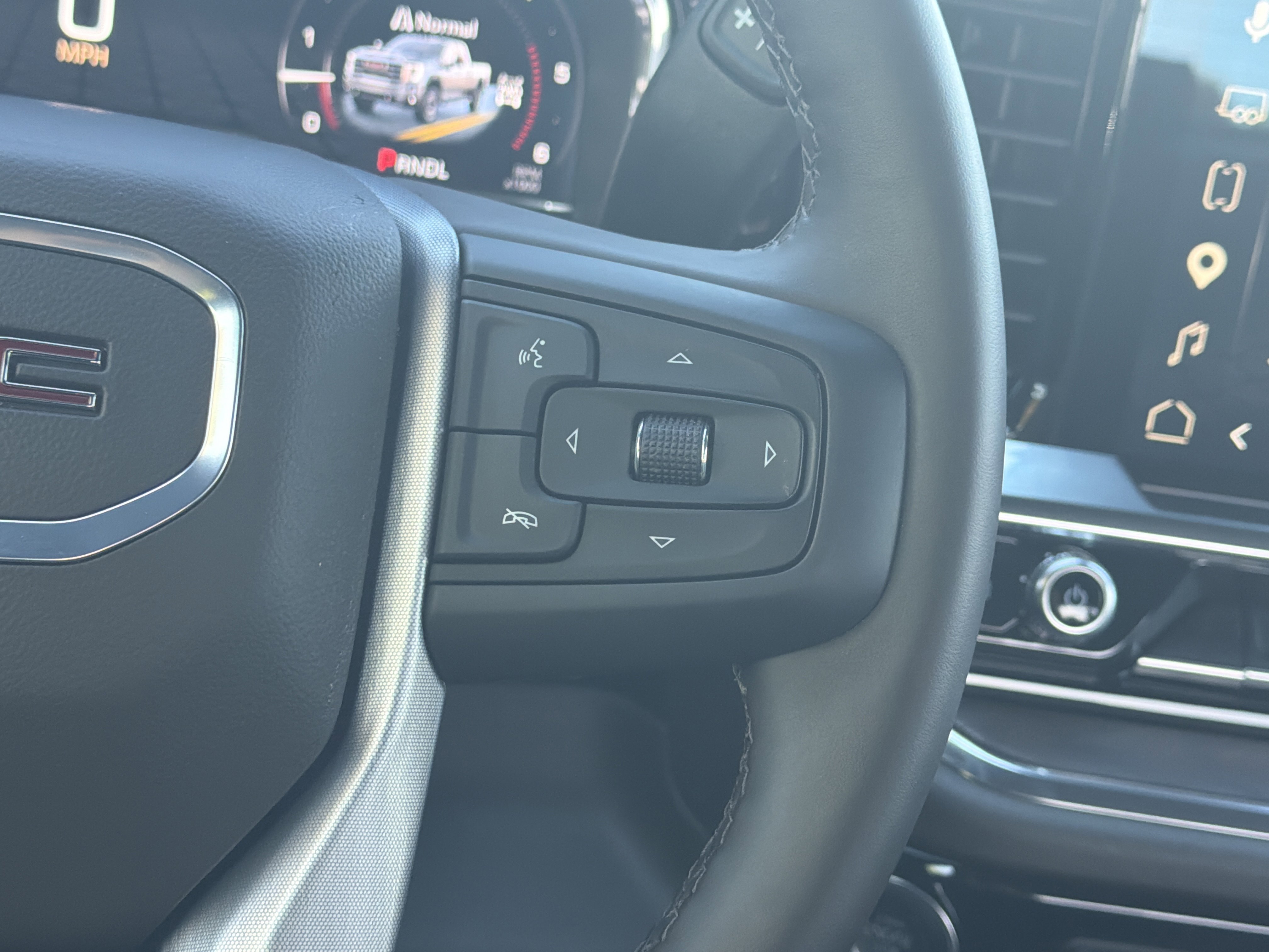 2025 GMC Sierra 2500 SLT