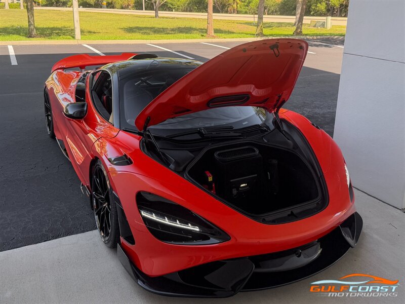 Used 2021 McLaren 765LT photo 34