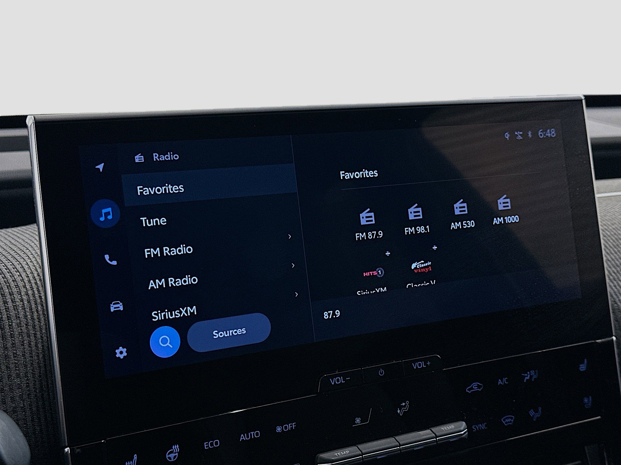 2023 Toyota bZ4X Limited