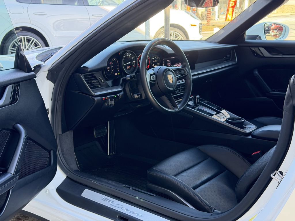 2021 Porsche 911 Carrera