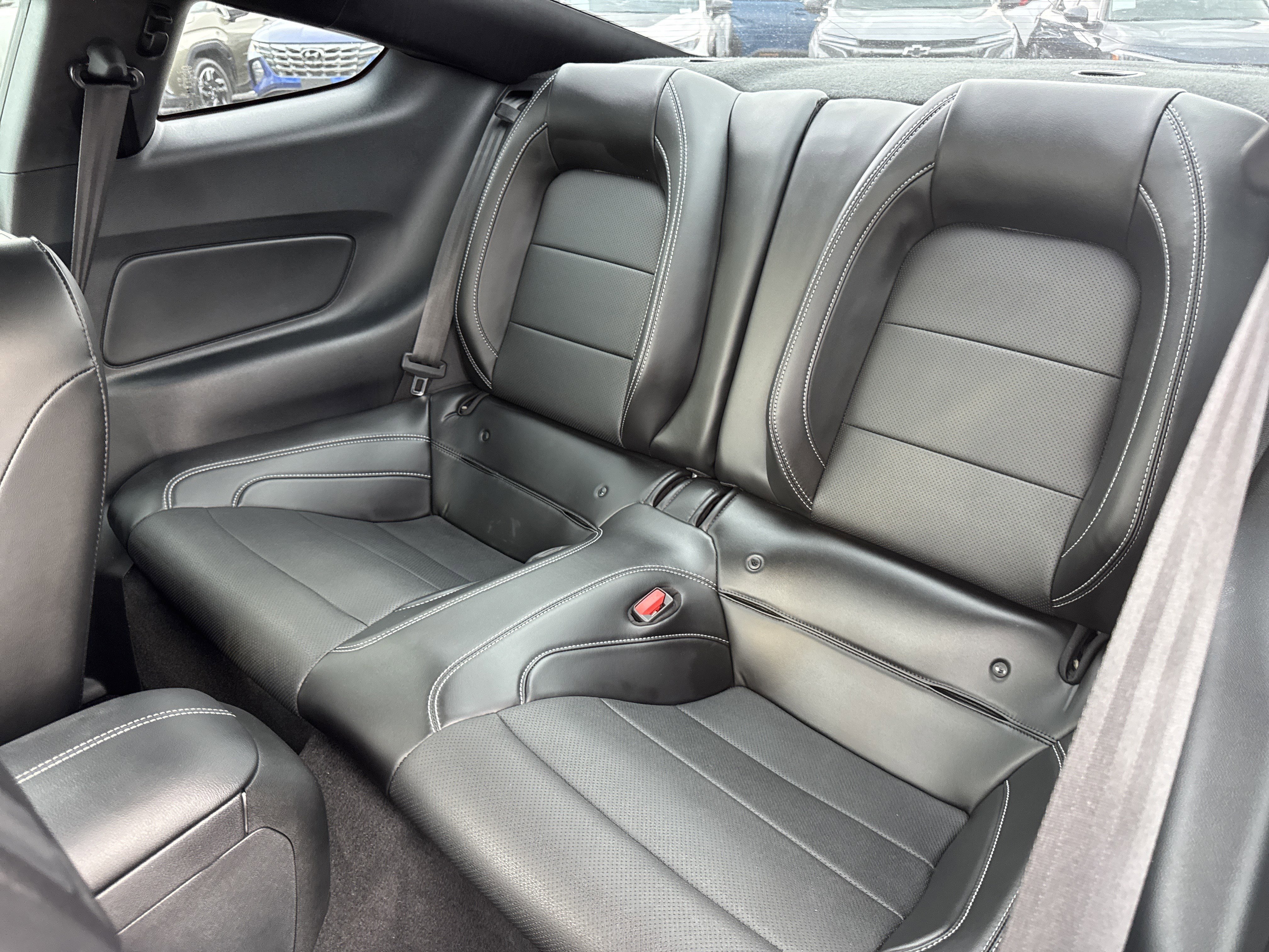 2022 Ford Mustang Mach 1