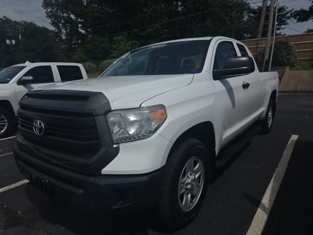 Used 2015 Toyota Tundra SR w/ Tow Package