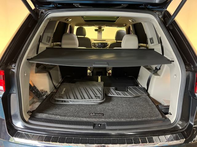 2022 Volkswagen Atlas SEL Premium