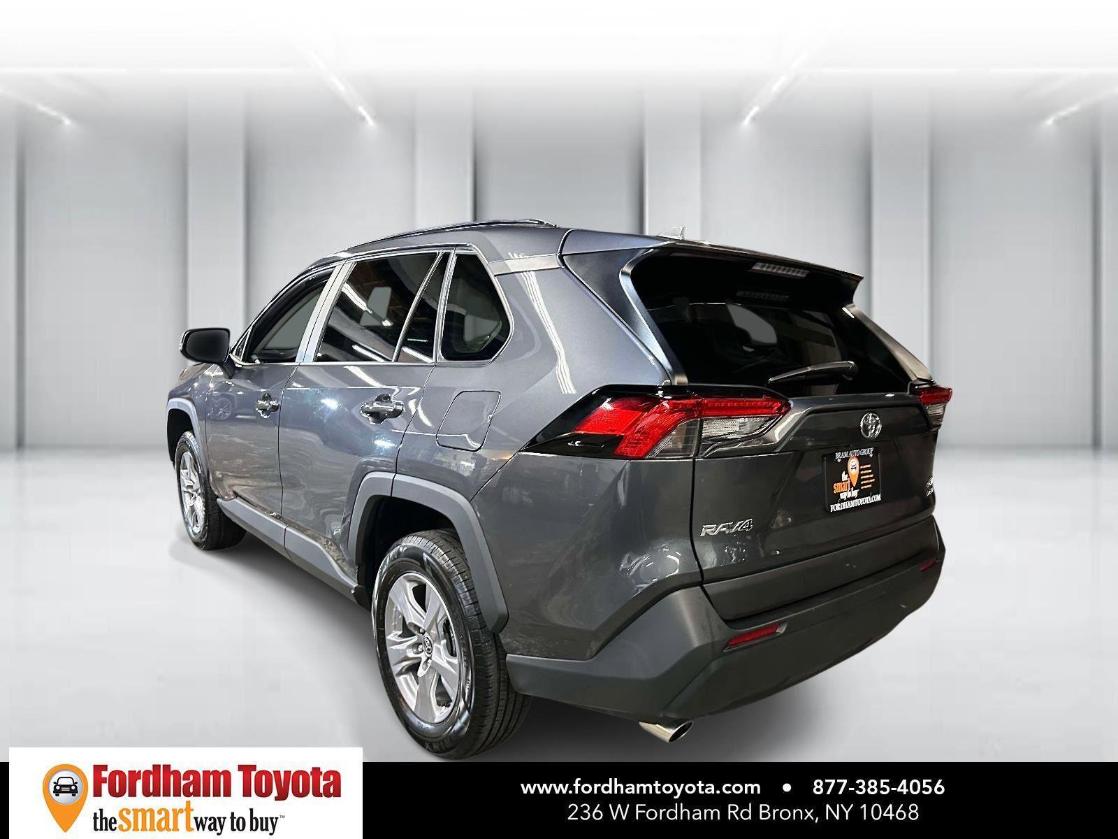 2025 Toyota RAV4 XLE