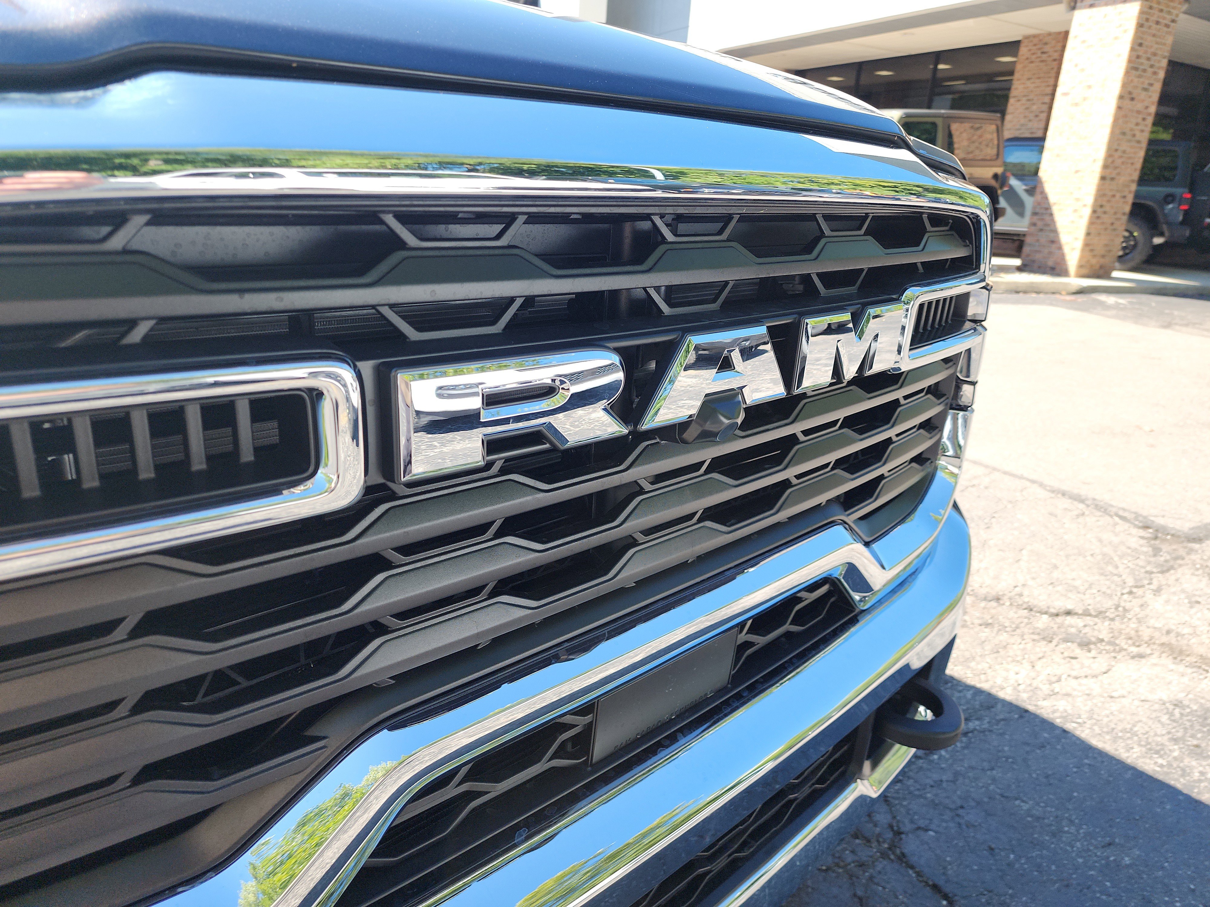 2026 RAM 5500 4x4 Crew Cab