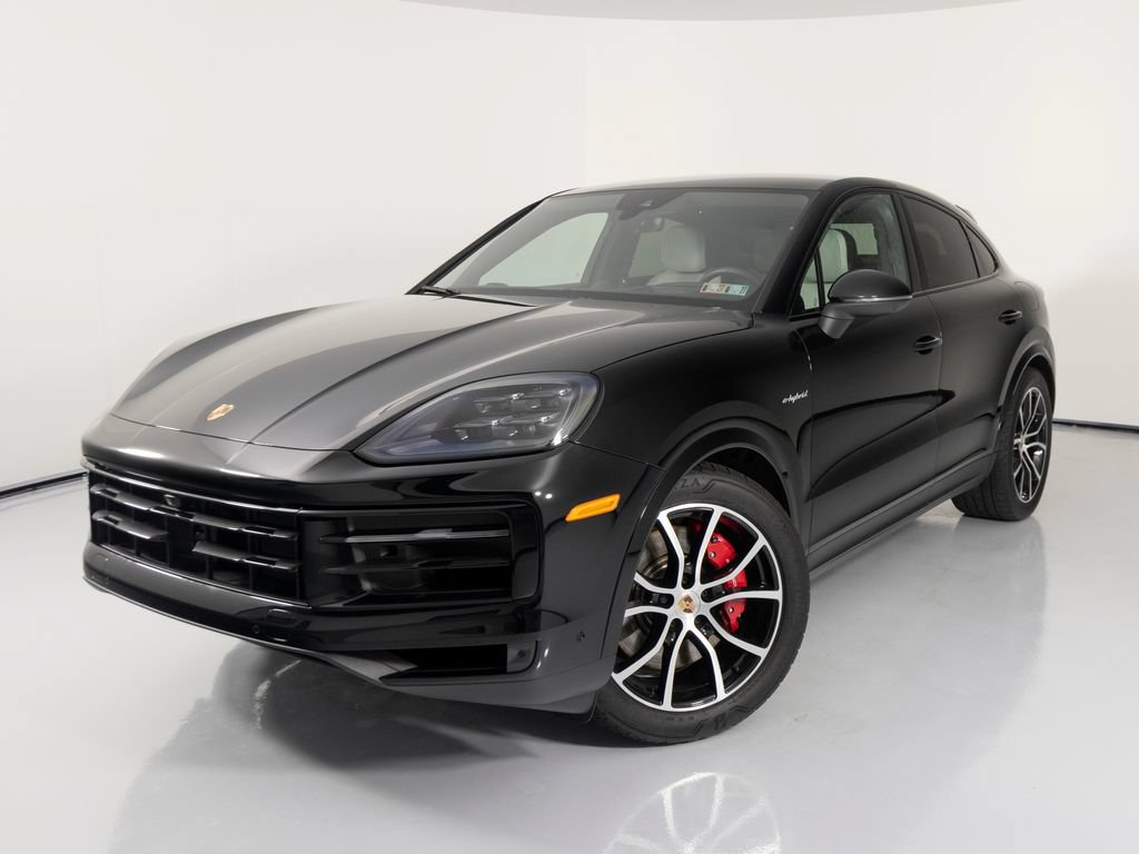 Certified 2025 Porsche Cayenne S