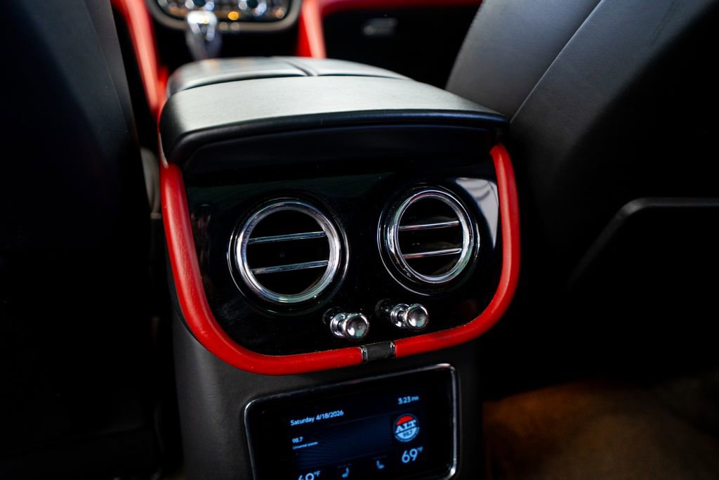 2022 Bentley Bentayga