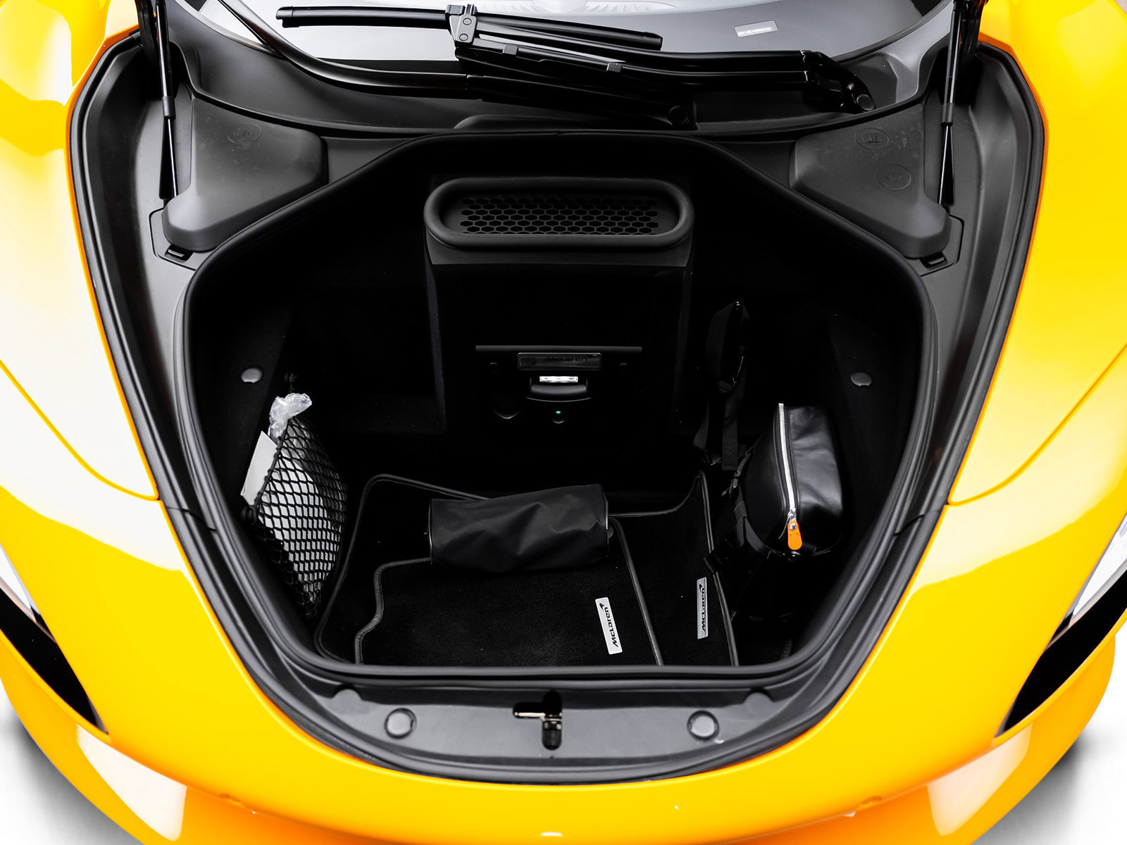 Used 2025 McLaren 750S Spider photo 52