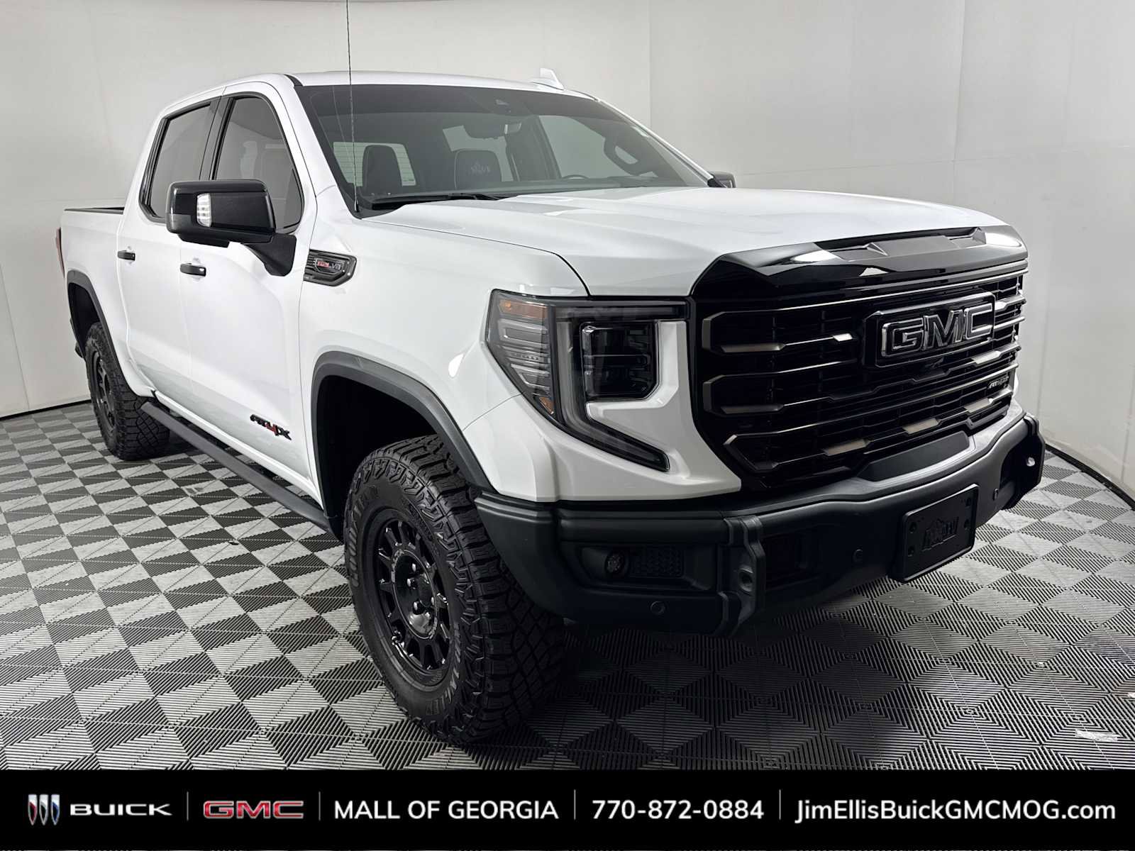 2024 GMC Sierra 1500 AT4X