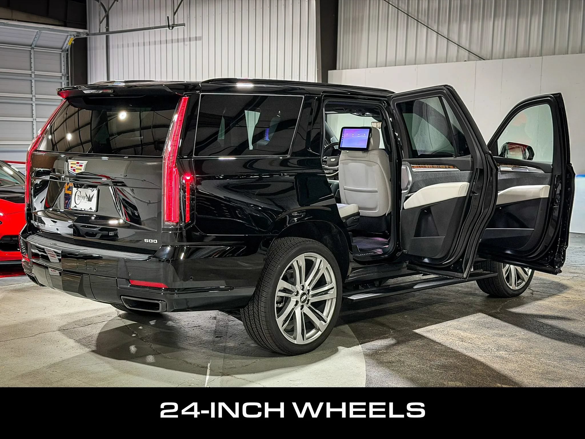 2026 Cadillac Escalade Platinum Sport - Photo 5
