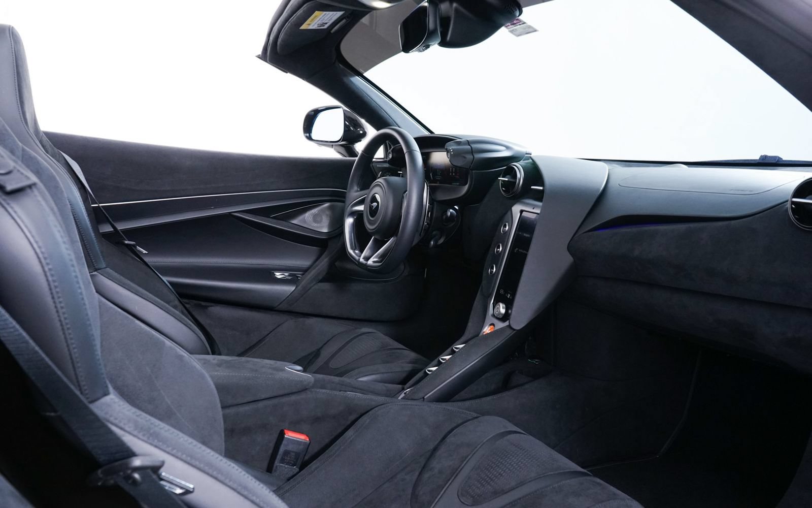 Used 2026 McLaren 750S Spider photo 28