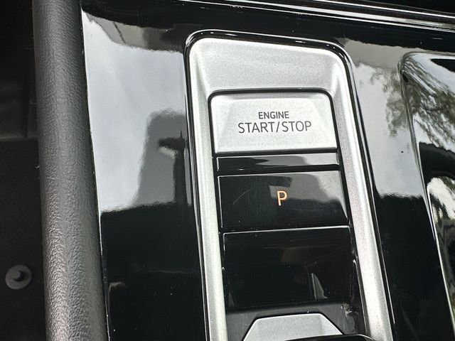 2024 Volkswagen Atlas Cross Sport SE