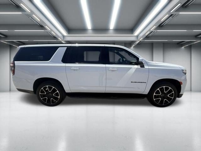 Used 2022 Chevrolet Suburban RST w/ Luxury Package