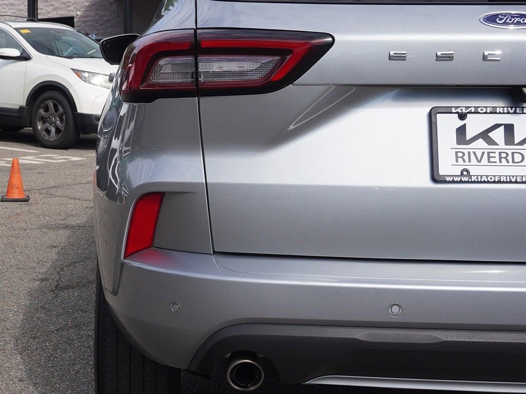 2023 Ford Escape ST-Line Elite