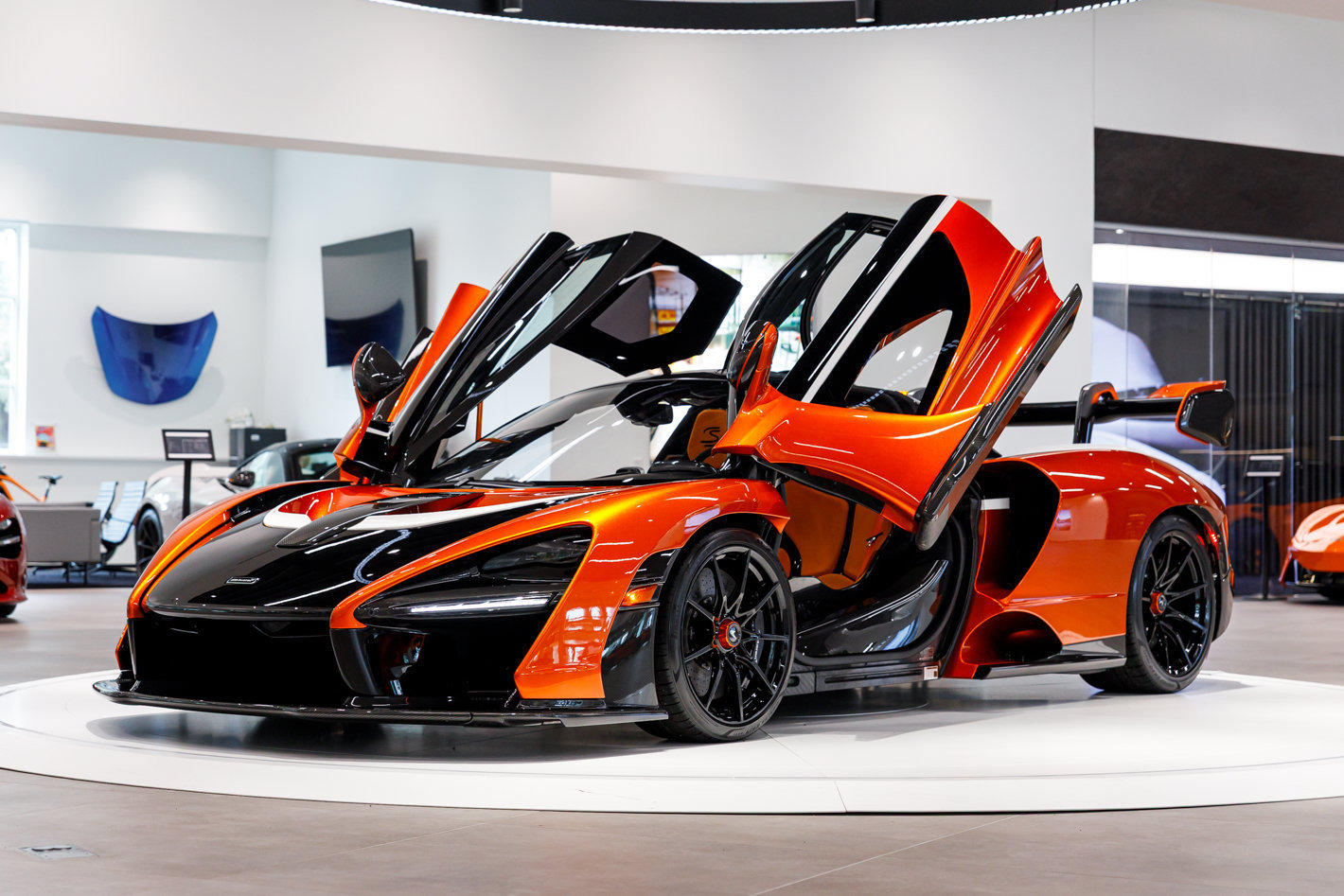 Used 2019 McLaren Senna photo 40