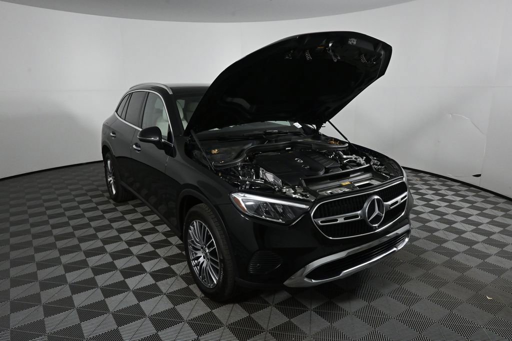 2026 Mercedes-Benz GLC 300