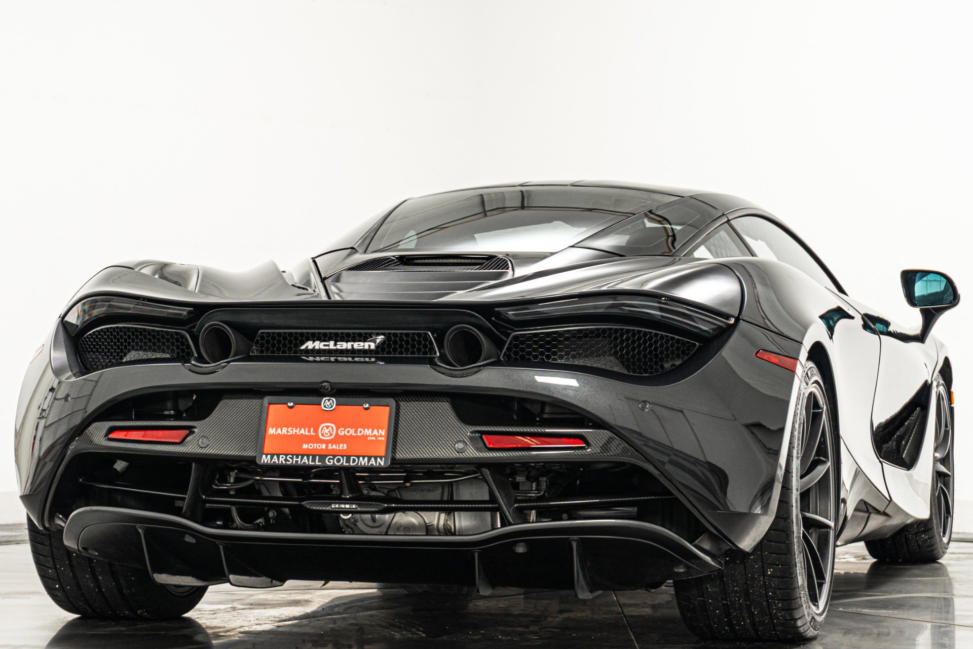 Used 2019 McLaren 720S Luxury photo 9