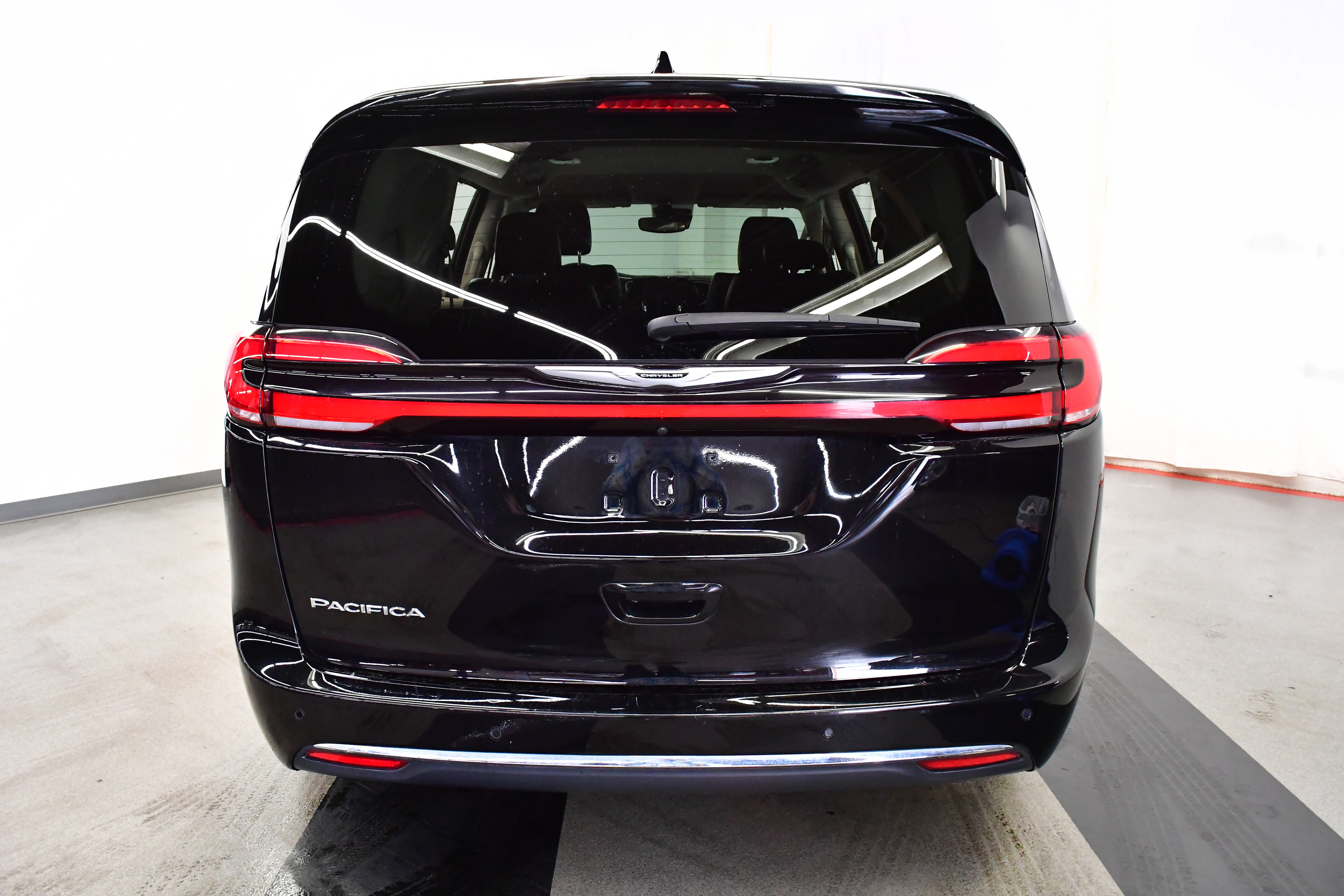 2024 Chrysler Pacifica Touring-L
